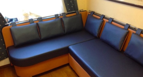 Обивка кухонного уголка